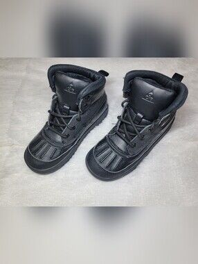 Nike ACG Woodside 2 High Black Winter Boots Size 12.5C
